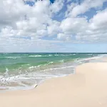 Huge Balcony - Beachfront - Renovated - Flpcb87