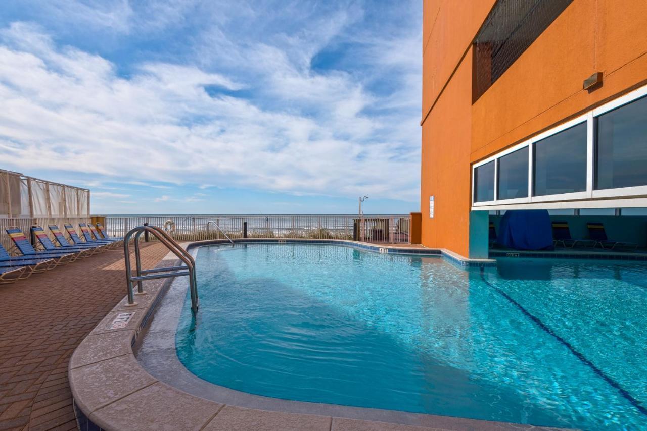 Huge Balcony - Beachfront - Renovated - Flpcb87 Holiday home